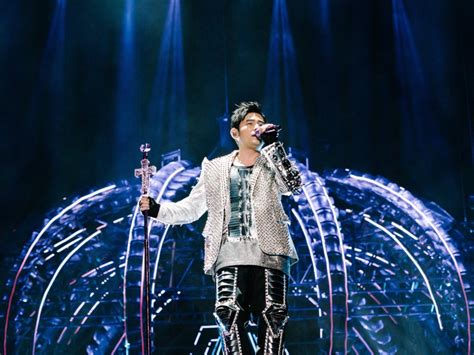 jay chou live in singapore